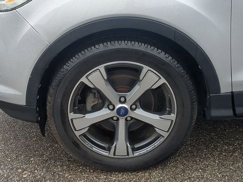 Used 2017 Ford Escape SE w/ Equipment Group 201A image 18