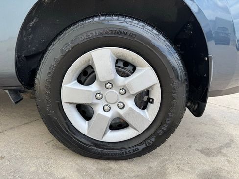 Used 2013 Nissan Rogue S image 9