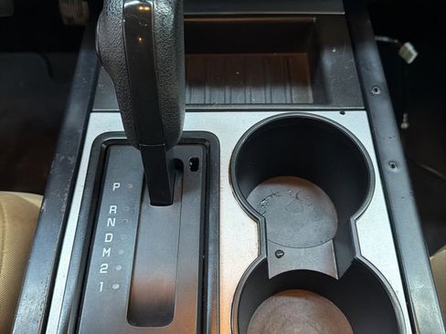 Used 2016 Ford Expedition EL XL image 24