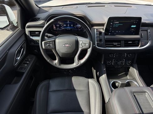 Used 2022 Chevrolet Tahoe RST w/ Sport Performance Package image 18