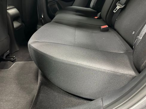 Used 2025 Nissan Sentra S image 37