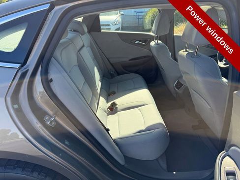 Used 2020 Chevrolet Malibu LT w/ LT True North Edition FWD image 36