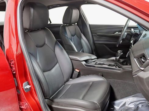 Used 2021 Cadillac CT4 Luxury w/ Sun And Sound Package image 21