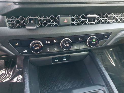 Certified 2025 Honda Accord SE image 24