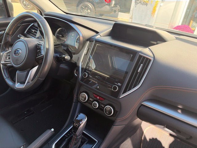 Used 2019 Subaru Crosstrek 2.0i Limited w/ Moonroof Package w/Navigation AWD/4WD image 11