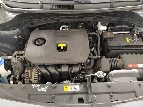 Used 2020 Kia Soul LX FWD image 30