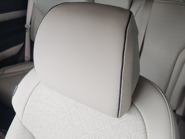 Used 2025 Genesis GV80 2.5T Prestige AWD/4WD image 24