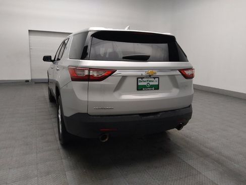 Used 2019 Chevrolet Traverse LS FWD image 5