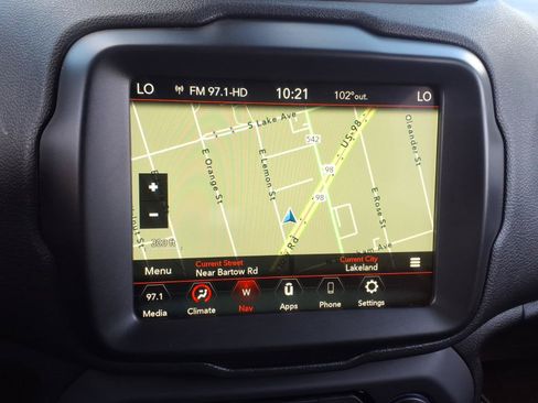 Used 2023 Jeep Renegade Trailhawk AWD/4WD image 29