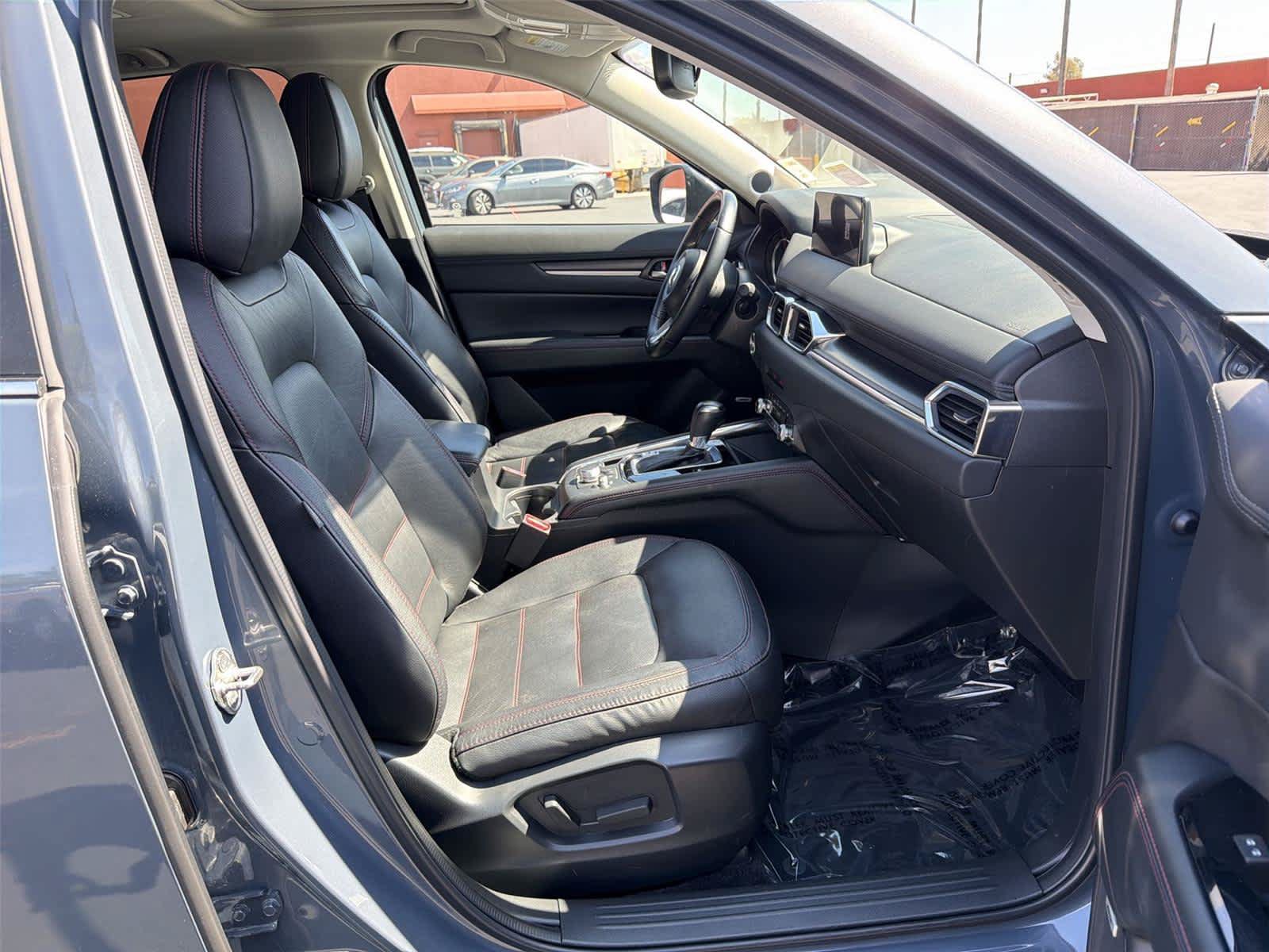 Used 2025 MAZDA CX-5 Carbon Edition AWD/4WD image 15