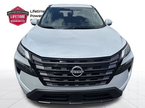 New 2026 Nissan Rogue SV FWD image 2