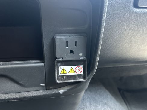 New 2025 RAM 2500 Tradesman image 19