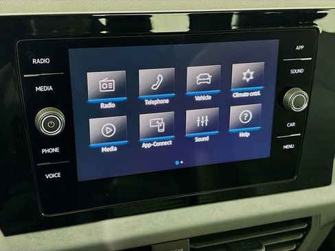 New 2026 Volkswagen Jetta SE image 16