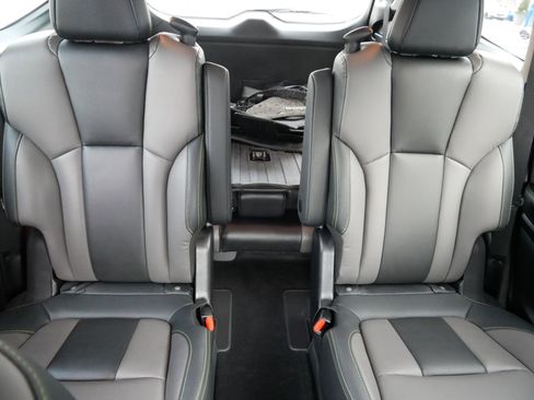 Certified 2023 Subaru Ascent Onyx Edition Limited image 13