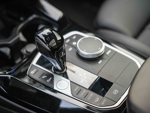 Used 2023 BMW X3 xDrive30i w/ Premium Package image 18