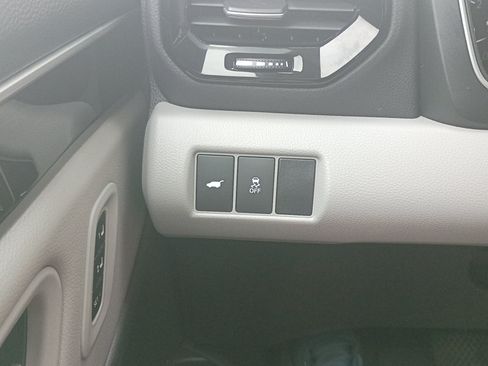 Used 2023 Honda Pilot Touring image 21