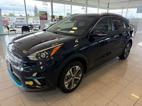 Used 2022 Kia Niro EX FWD image 6