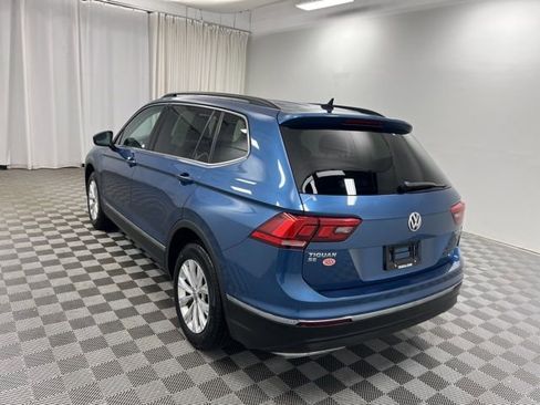 Used 2018 Volkswagen Tiguan SE w/ Front Fog Lights Package image 6