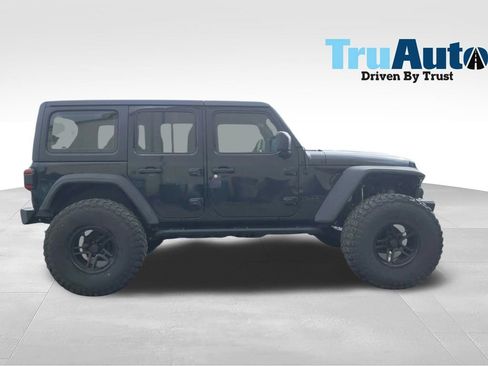 Used 2022 Jeep Wrangler Unlimited Sport AWD/4WD image 7
