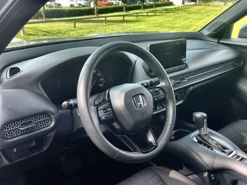 Certified 2024 Honda HR-V Sport image 15