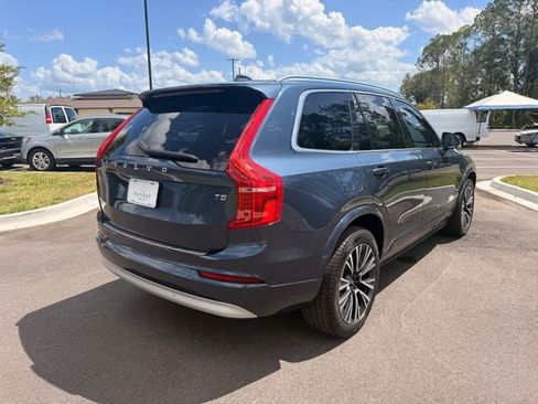 Used 2022 Volvo XC90 T5 Momentum w/ Protection Package Premier FWD image 19