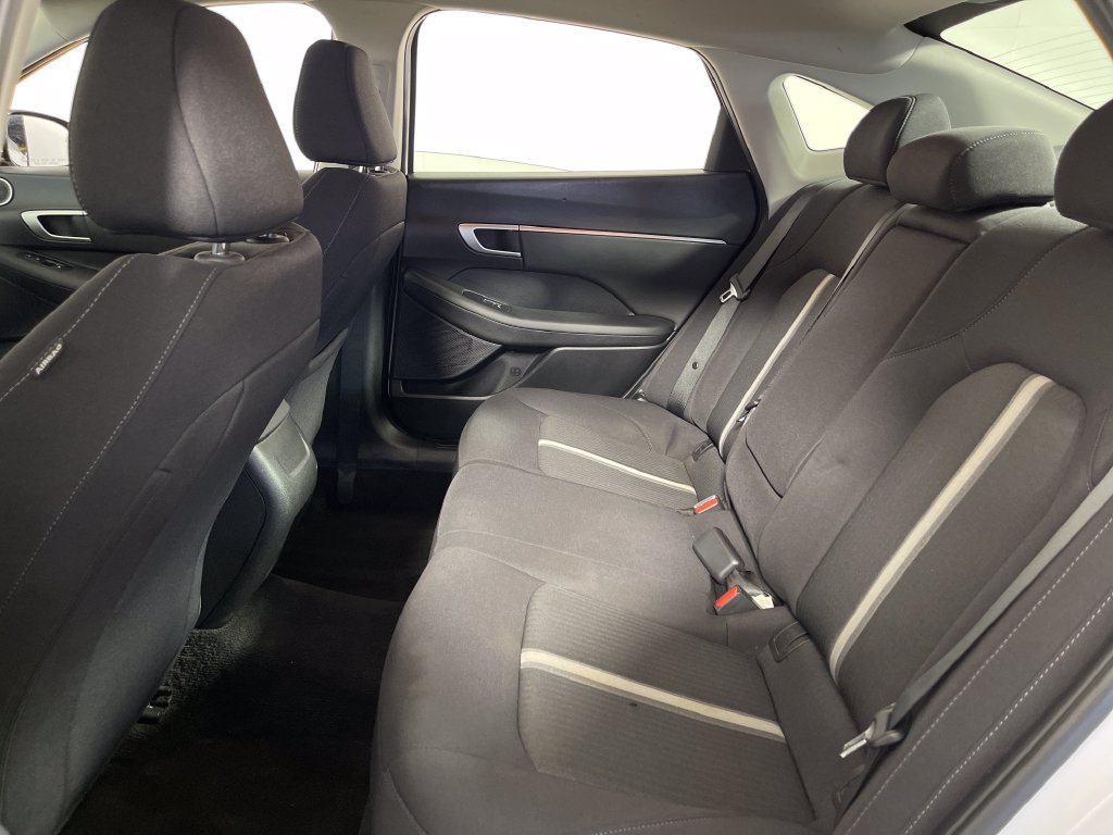 Used 2025 Hyundai Sonata SEL FWD image 14
