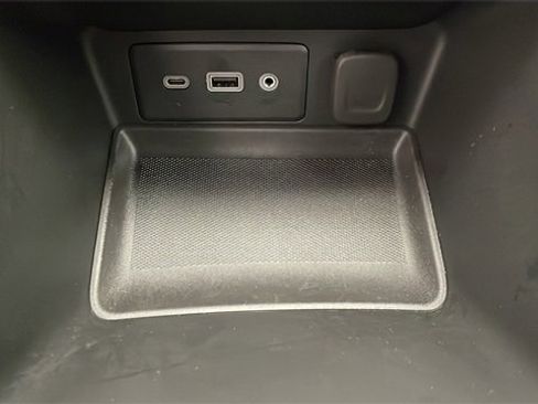 Certified 2023 GMC Terrain SLE w/ Driver Convenience Package image 24