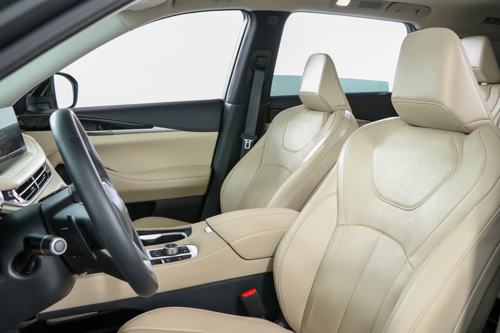 Used 2025 INFINITI QX60 Pure FWD image 24