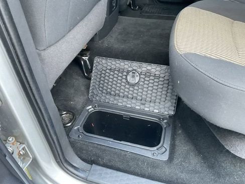 Used 2011 RAM 1500 Big Horn image 23