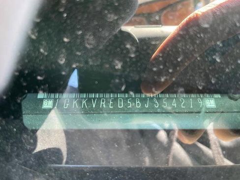 Used 2011 GMC Acadia SLT image 43