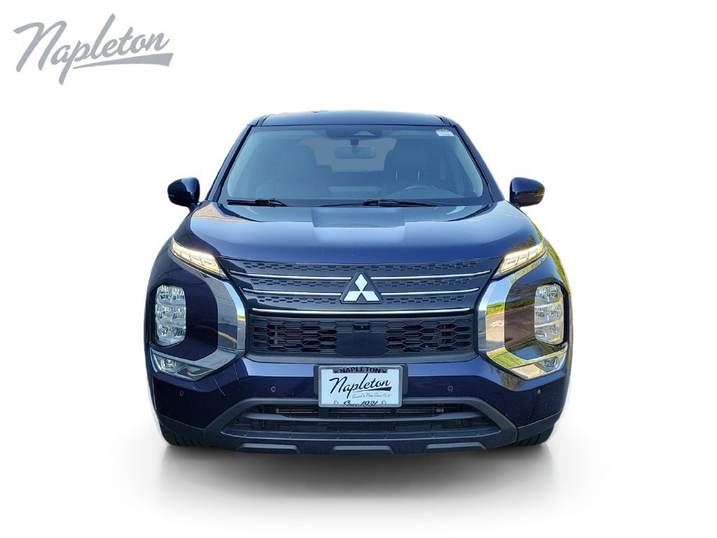 Used 2024 Mitsubishi Outlander SE FWD image 9