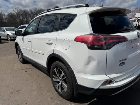 Used 2016 Toyota RAV4 XLE w/ Protection Package image 10