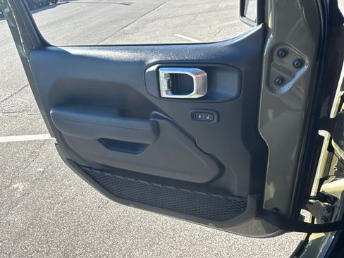 New 2026 Jeep Gladiator Sport image 16