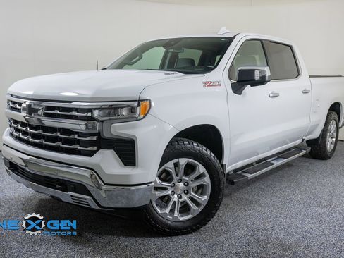 Used 2024 Chevrolet Silverado 1500 LTZ w/ LTZ Convenience Package II AWD/4WD image 3