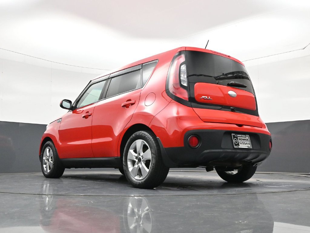 Used 2019 Kia Soul FWD image 24