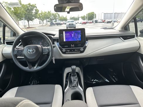 Certified 2025 Toyota Corolla LE FWD image 29