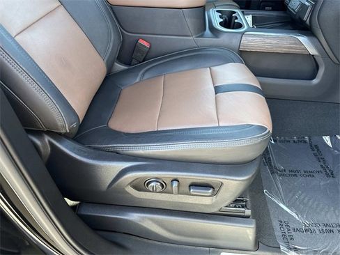 Used 2021 Chevrolet Silverado 1500 High Country w/ Z71 Off-Road Package image 14