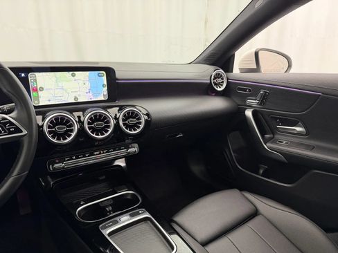 Used 2024 Mercedes-Benz CLA 250 4MATIC image 18