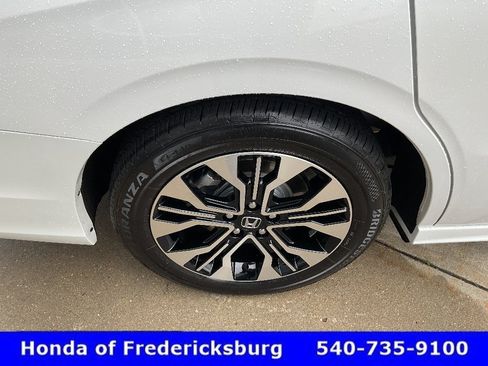 Certified 2026 Honda Odyssey Elite image 12
