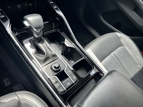 Certified 2023 Kia Sorento SX FWD image 36