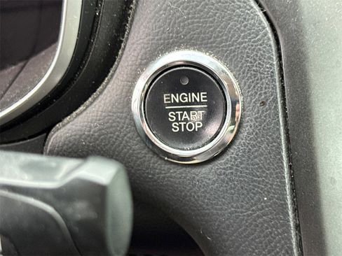 Used 2017 Ford Fusion Titanium image 24