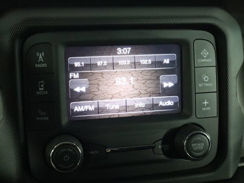 Used 2021 Jeep Wrangler Unlimited Sport AWD/4WD image 27