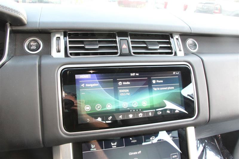 Used 2020 Land Rover Range Rover HSE AWD/4WD image 32