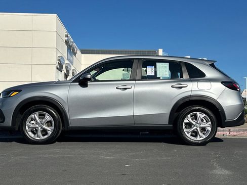 Used 2025 Honda HR-V LX image 6