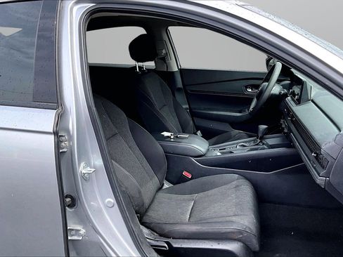 Used 2024 Honda Accord EX image 7