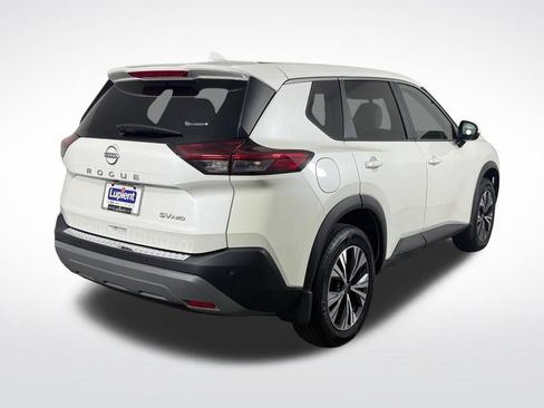 Used 2023 Nissan Rogue SV AWD/4WD image 4
