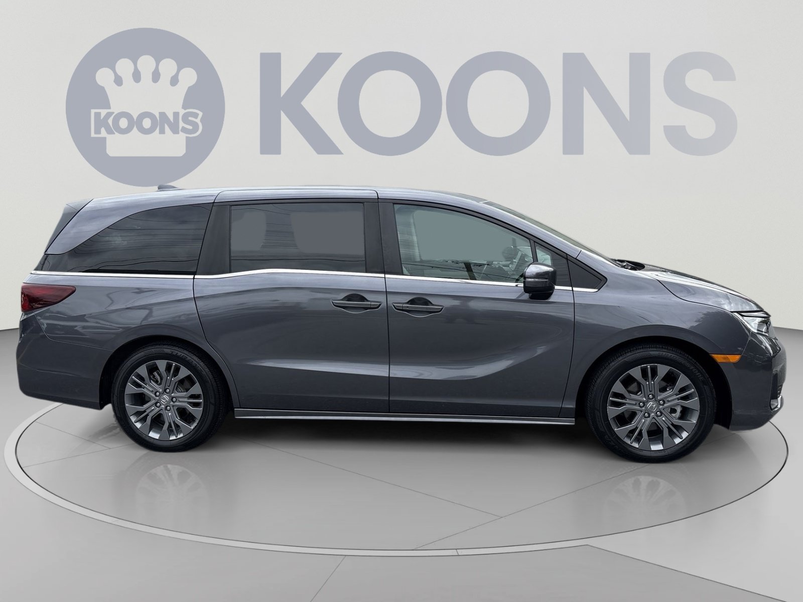 Used 2025 Honda Odyssey Touring image 8