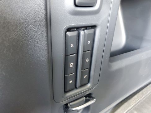 New 2026 Lincoln Navigator Reserve w/ Jet Appearance Package image 33