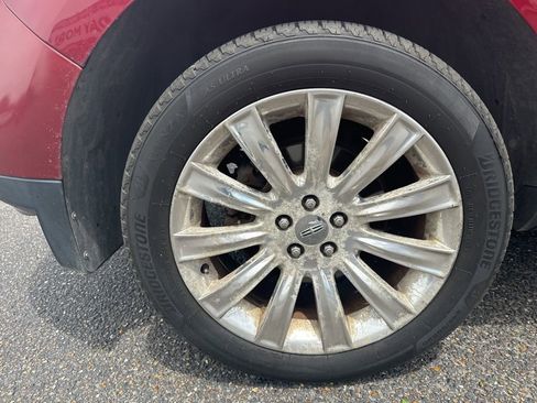 Used 2014 Lincoln MKX FWD w/ Equipment Group 101A image 10
