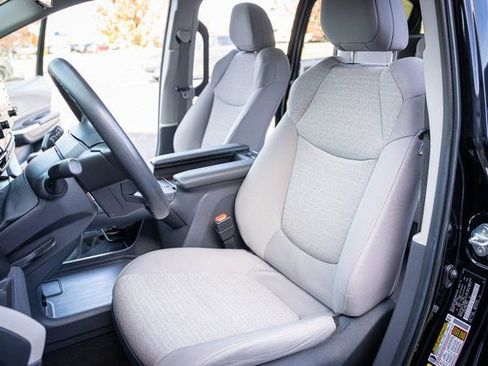 Used 2024 Toyota Sienna LE image 13